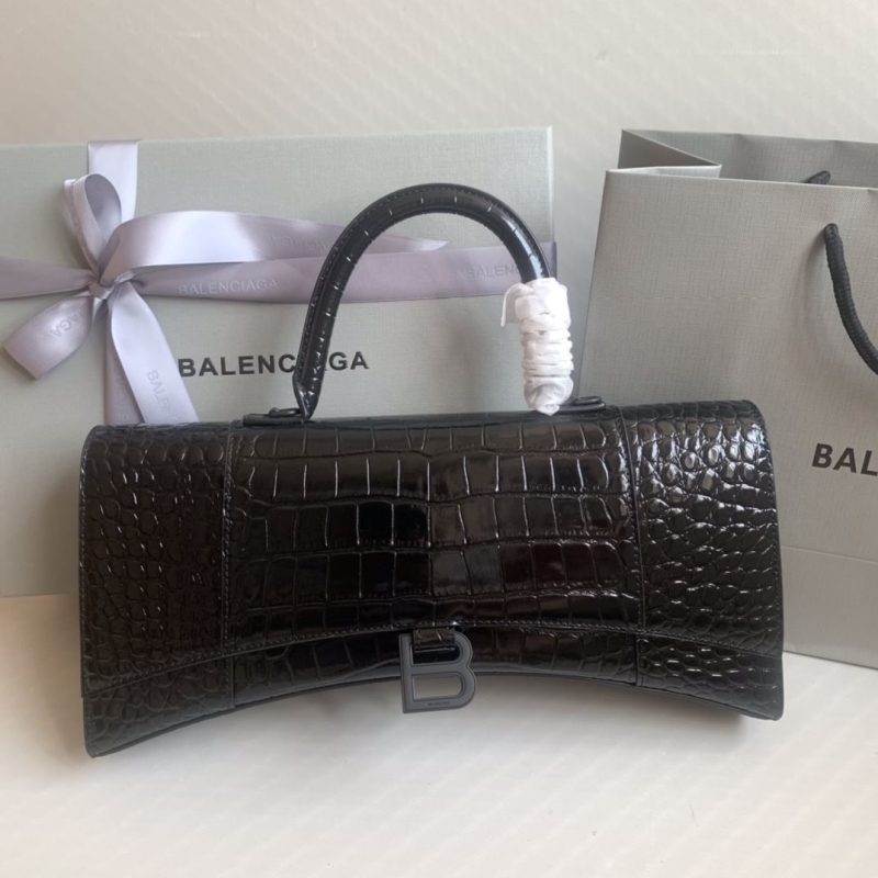 Ba*len*cia*ga top handle bags
